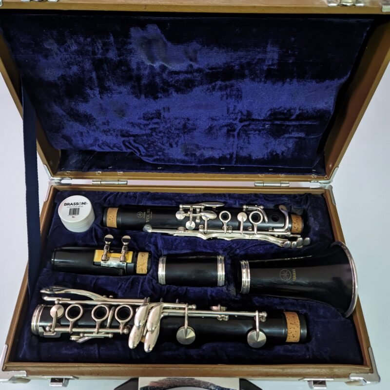 Clarinete Sib Yamaha YCL-33 madera Japan usado
